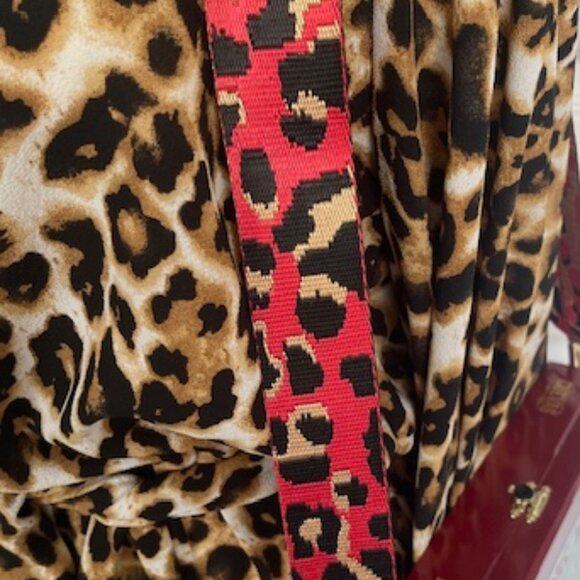 Chinese Take-Out - Red Cigar Box Purse w/Boho Adjustable Animal Print CrossBody - Picture 8 of 9